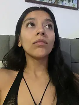 BrittanyDiaz online show from 07/27/26, 07:10