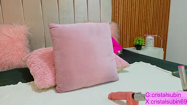 cristal subin69 online show from 11/04/25, 12:15