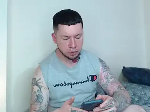 Adam tatto online show from 02/02/25, 06:48