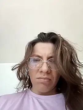 karlamorris  online show from 01/03/25, 02:30