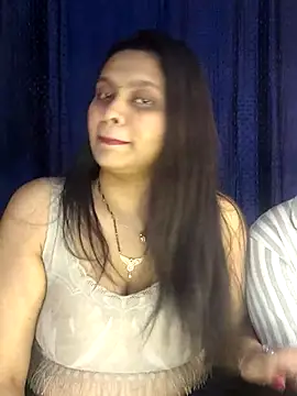 Snapshot of Sexy_DarloSiya chatting on 12/20/25, 05:42 Sexy DarloSiya online show from 12/20/25, 05:42