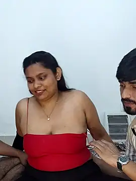 Snapshot of Sexy_DarloSiya chatting on 03/13/26, 05:08 Sexy DarloSiya online show from 03/13/26, 05:08