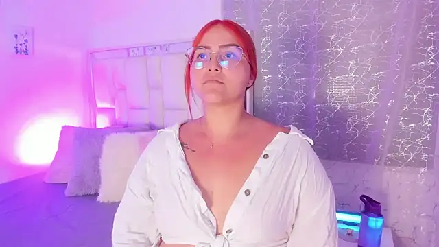 LeahxBarker online show from 09/30/25, 01:43