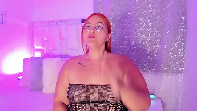 LeahxBarker online show from 10/04/25, 01:47