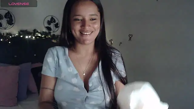 mia sweetdc online show from 12/12/24, 09:15