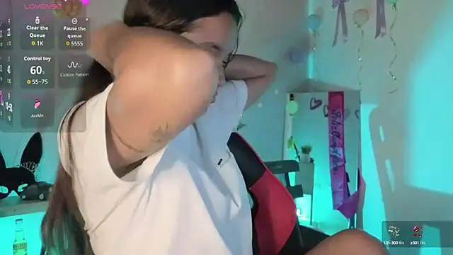 Snapshot of mia_sweetdc chatting on 09/16/25, 07:04 mia sweetdc online show from 09/16/25, 07:04