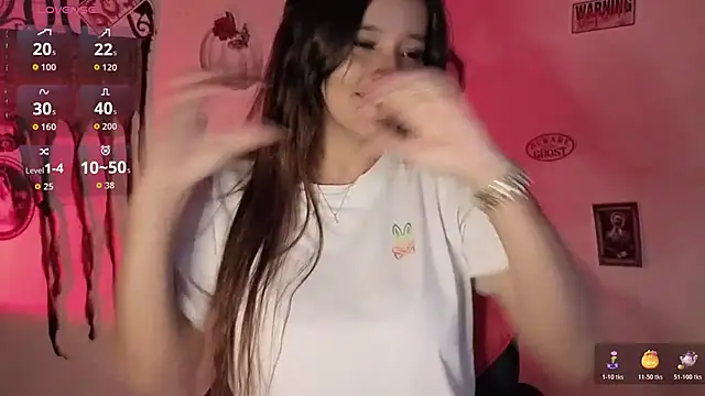 Snapshot of mia_sweetdc chatting on 10/23/25, 07:01 mia sweetdc online show from 10/23/25, 07:01