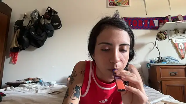 sw333tVicky online show from 06/14/26, 02:41