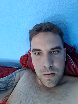 elcarli13 online show from 06/14/26, 03:47