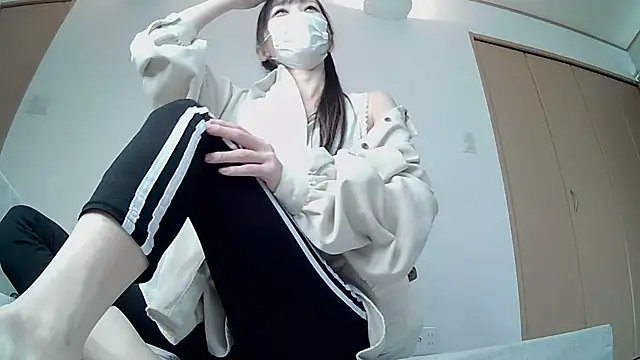 yusa0919 online show from 01/20/25, 11:43