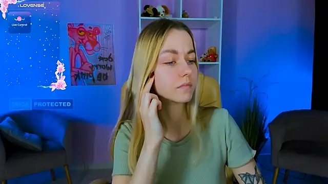 mary mooore online show from 01/12/25, 03:25