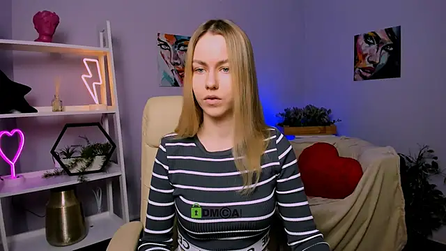 mary mooore online show from 02/04/25, 10:21