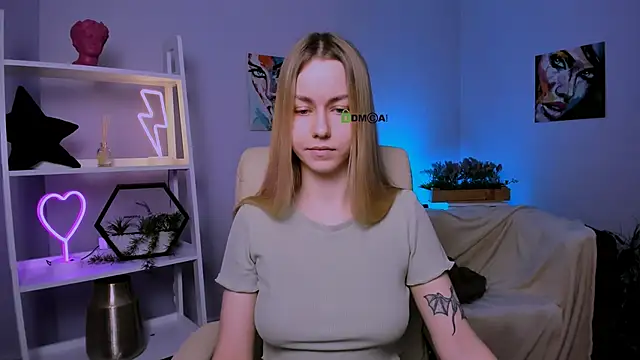 mary mooore online show from 02/06/25, 10:04