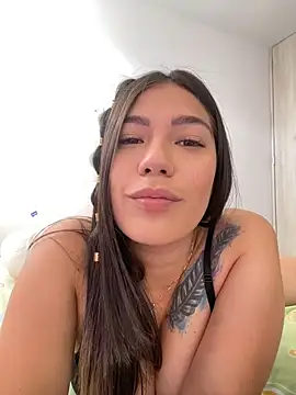 Snapshot of Latina_vanessa chatting on 12/08/24, 08:47 Latina vanessa online show from 12/08/24, 08:47