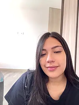 Latina vanessa online show from 01/14/26, 05:29
