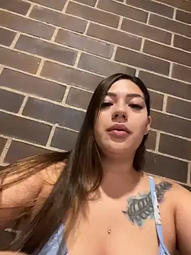 Latina vanessa online show from 06/16/26, 01:30