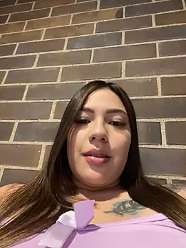 Latina vanessa online show from 07/14/26, 01:52
