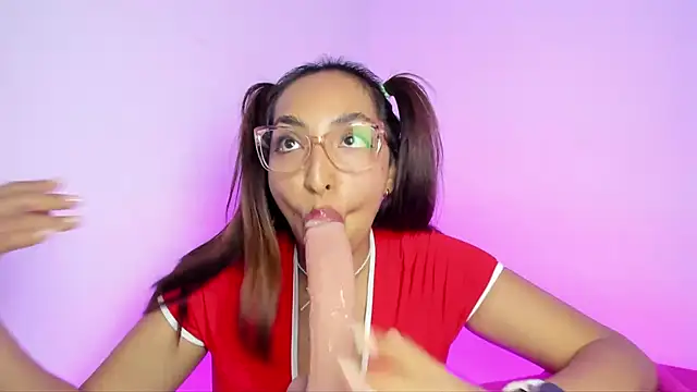 Leticia brownn1 online show from 05/04/26, 08:27