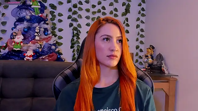 Snapshot of Amypond__ chatting on 12/22/24, 01:34 Amypond online show from 12/22/24, 01:34