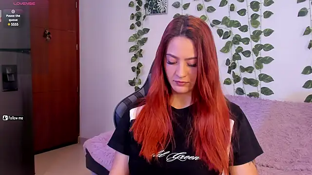 Snapshot of Amypond__ chatting on 03/03/25, 02:26 Amypond online show from 03/03/25, 02:26
