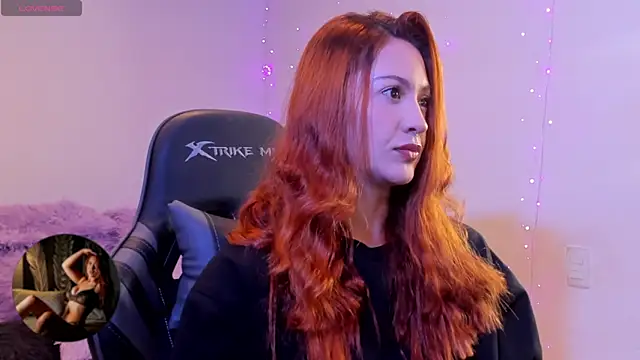 Amypond   online show from 10/24/25, 10:44