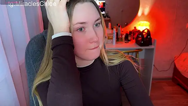 ChloeMillerMeow online show from 06/01/26, 10:33