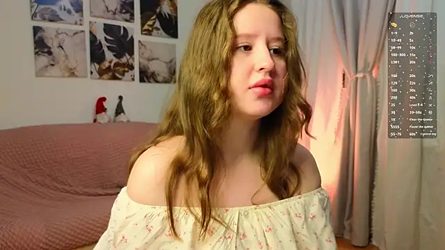 Snapshot of SquirtBabee chatting on 01/19/26, 04:22 SquirtBabee online show from 01/19/26, 04:22