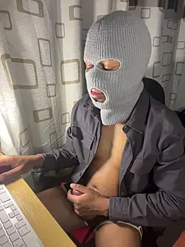 Snapshot of JaroDawg47 chatting on 12/14/25, 10:58 JaroDawg47 online show from 12/14/25, 10:58