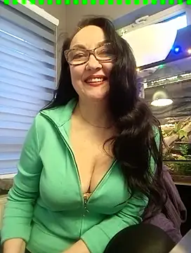 Snapshot of CamilleDesire chatting on 02/27/25, 05:04 CamilleDesire online show from 02/27/25, 05:04