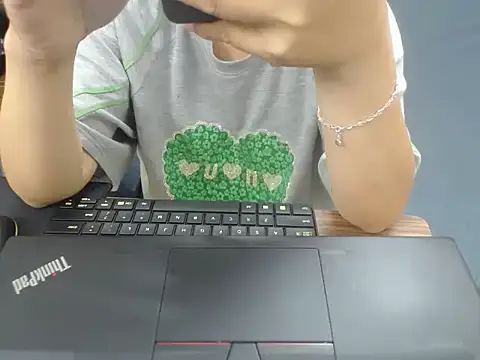 Snapshot of Haruka95 chatting on 05/27/26, 02:52 Haruka95 online show from 05/27/26, 02:52