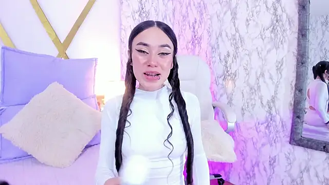 Snapshot of Athziry_ chatting on 12/06/24, 04:47 Athziry online show from 12/06/24, 04:47