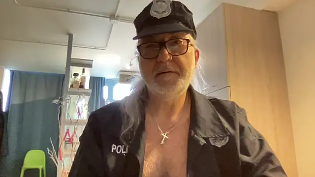 EroticVenetian online show from 02/23/25, 07:00