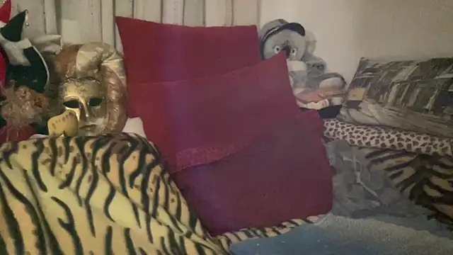 Snapshot of EroticVenetian chatting on 09/30/25, 09:09 EroticVenetian online show from 09/30/25, 09:09