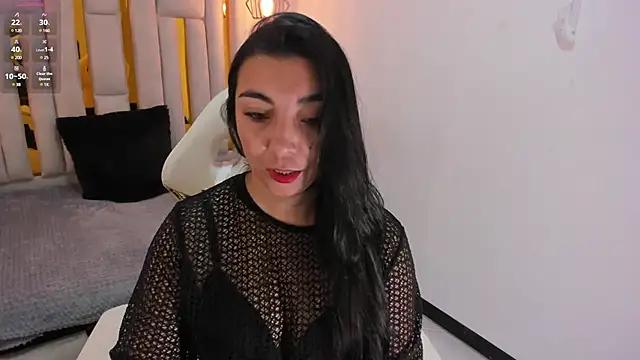 Karla hernandez  online show from 01/02/25, 11:09