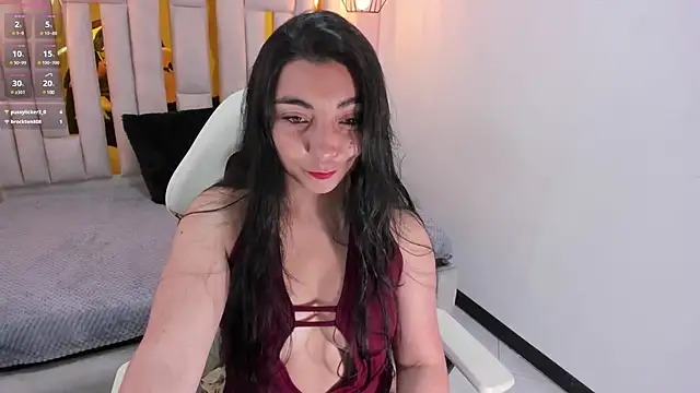Karla hernandez  online show from 01/07/25, 11:05