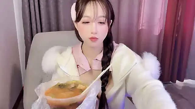 xiaotaozi163 online show from 12/14/24, 06:13