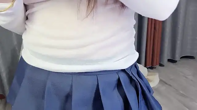 xiaotaozi163 online show from 01/08/25, 01:09