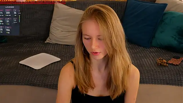 Alexandra Demore online show from 02/19/25, 12:35
