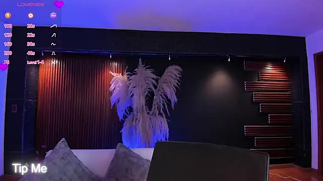 ambarcarterr online show from 01/15/25, 04:25