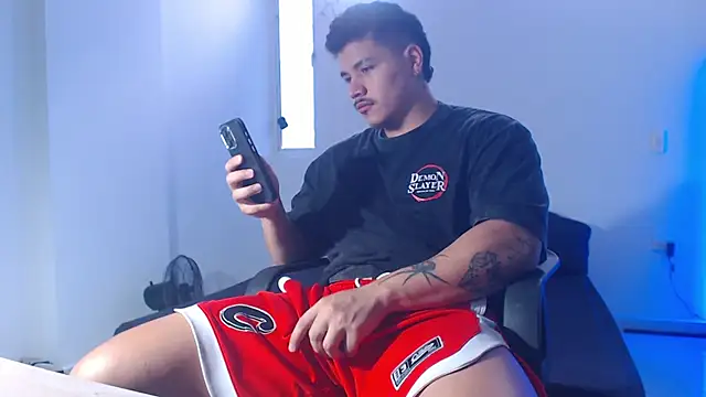 Snapshot of paulo_allen chatting on 10/08/25, 04:15 paulo allen online show from 10/08/25, 04:15