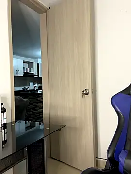 Snapshot of Juan_da01 chatting on 10/01/25, 02:17 Juan da01 online show from 10/01/25, 02:17