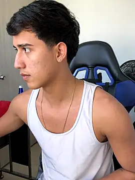 Snapshot of Juan_da01 chatting on 10/04/25, 09:35 Juan da01 online show from 10/04/25, 09:35