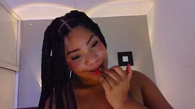 ashley Tompson1 online show from 12/10/24, 03:44