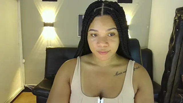 ashley Tompson1 online show from 12/14/24, 12:12