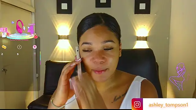 ashley Tompson1 online show from 03/03/25, 12:16