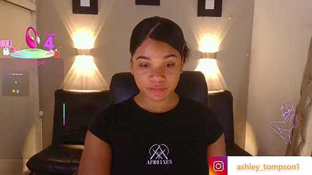 ashley Tompson1 online show from 03/20/25, 12:32