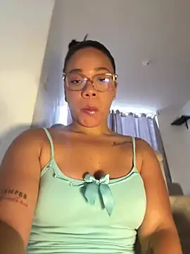 ashley Tompson1 online show from 06/12/26, 12:15