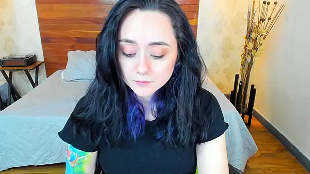 KatherineBond online show from 12/10/24, 12:39