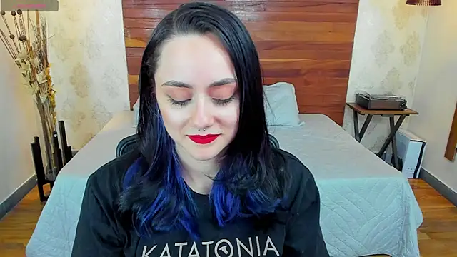 KatherineBond online show from 12/16/24, 08:16
