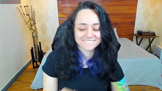 KatherineBond online show from 12/22/24, 12:07